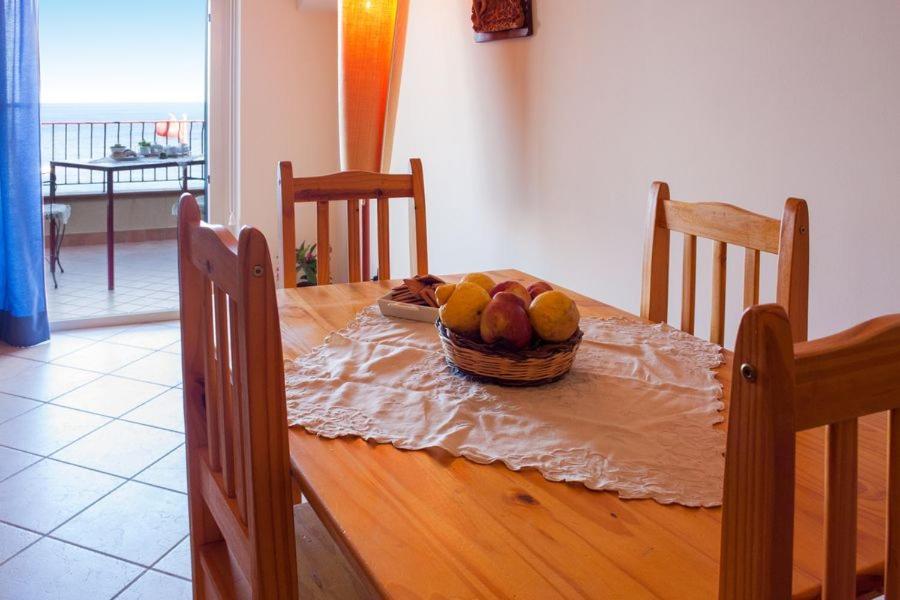 B&B La Sirena Santa Teresa Di Riva Extérieur photo