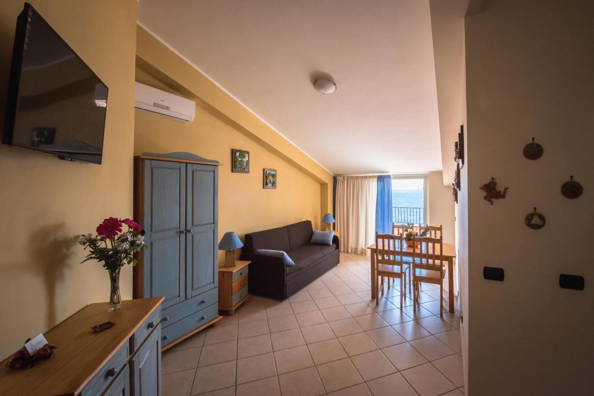 B&B La Sirena Santa Teresa Di Riva Extérieur photo